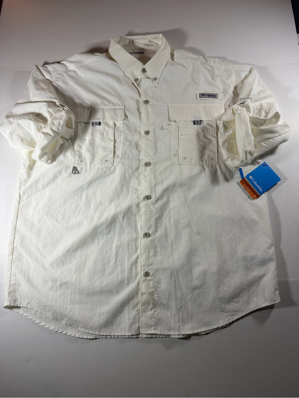 Columbia Men's Button-Down Long Sleeve Fishing Shirt in White NWT
